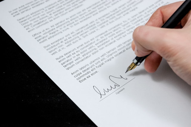 legal-document-sign