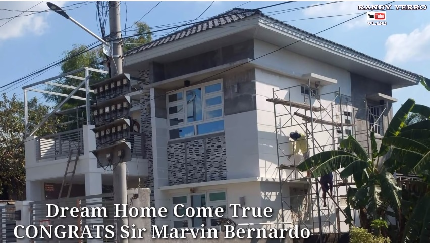 Pinoy Engineer in Singapore Builds 2-Storey Dream House