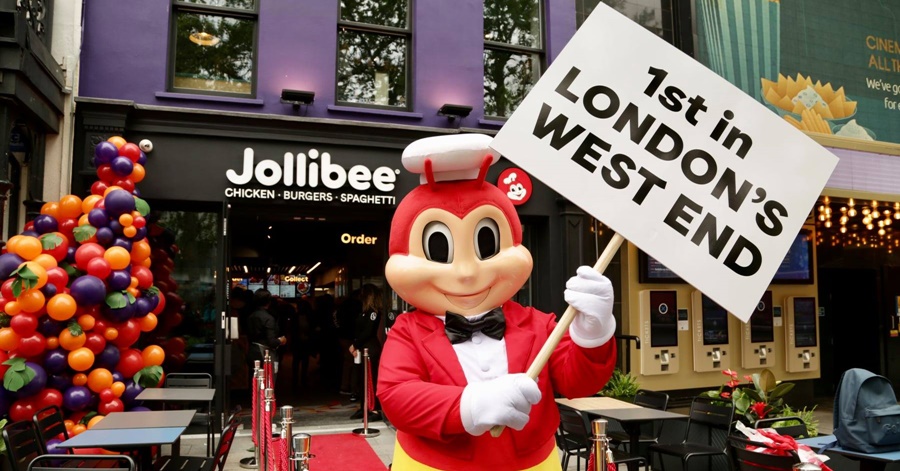 [First Ever] Jollibee in West End London’s Opening Sees Hundreds Queueing As Early as 3 AM