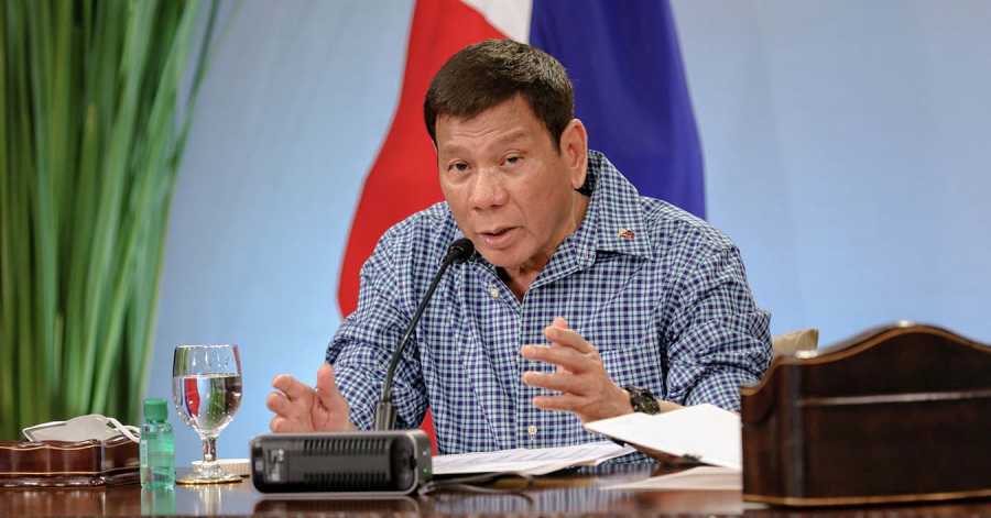 Duterte Approves Law Upholding Benefits of Healthcare Workers in Health Emergencies