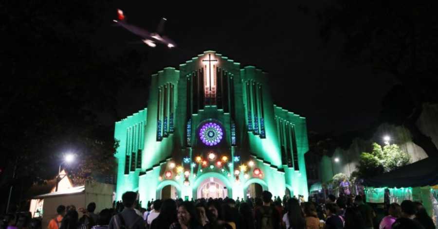 How OFWs Celebrate Christmas Abroad
